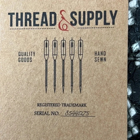 Thread & Supply Vegan Leather Snakeskin Print Zip Front Skirt Size XL NWT Black - Picture 13 of 14